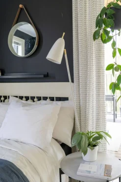 lattiavalaisin Aiden mattavalkoinen/messinki*Sessak