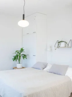 New Sessak riippuvalaisin Remi Musta