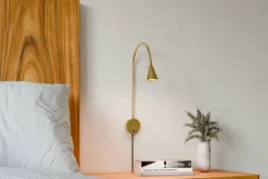 seinävalaisin Amara antiikkimessinki*Sessak Best