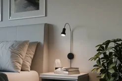 New Sessak seinävalaisin Colton Flex musta