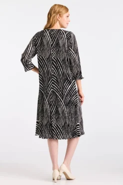 Online Shenina mekko MIIRA 513 5 Musta / Valkoinen