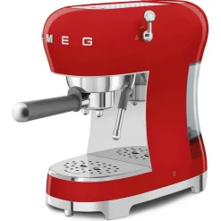 espressokone ECF02RDEU punainen*Smeg Sale