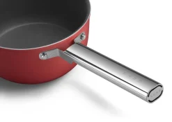 Hot Smeg kattila 2,8 L punainen