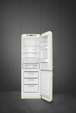 Hot Smeg retrojääkaappipakastin FAB32RCR5 kerma, oikea