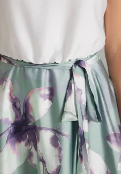 Swing mekko 5AG05300 5801 Vihreu00e4 / Valkoinen