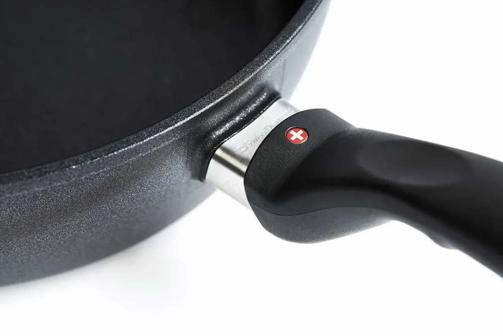 SwissDiamond Paistinpannu XD 24 cm induktio*Swiss Diamond Online