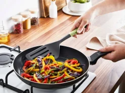 paistolasta leikkuureunalla Essential 2in1*Tefal Outlet