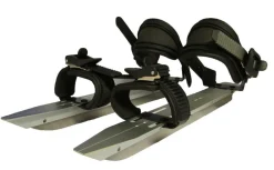 New Toronto retkiluistin kenkäsiteellä