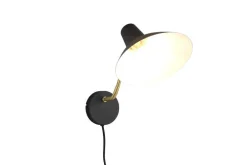 New Trio Lighting seinävalaisin Traveller E27 mattamusta/mattame