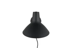 New Trio Lighting seinävalaisin Traveller E27 mattamusta/mattame