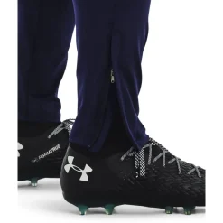 treenihousut Challenger*Under Armour Best