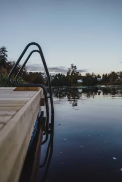 New Varax laituritikas 430 4-ask. alumiini musta