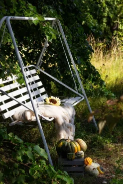 Hot Varax Suvisaari 3-h pihakeinu valkoinen