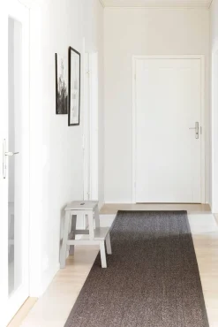 Hot VM-Carpet Barrakuda 9371 antrasiitti, 80*300 cm, kantti 38