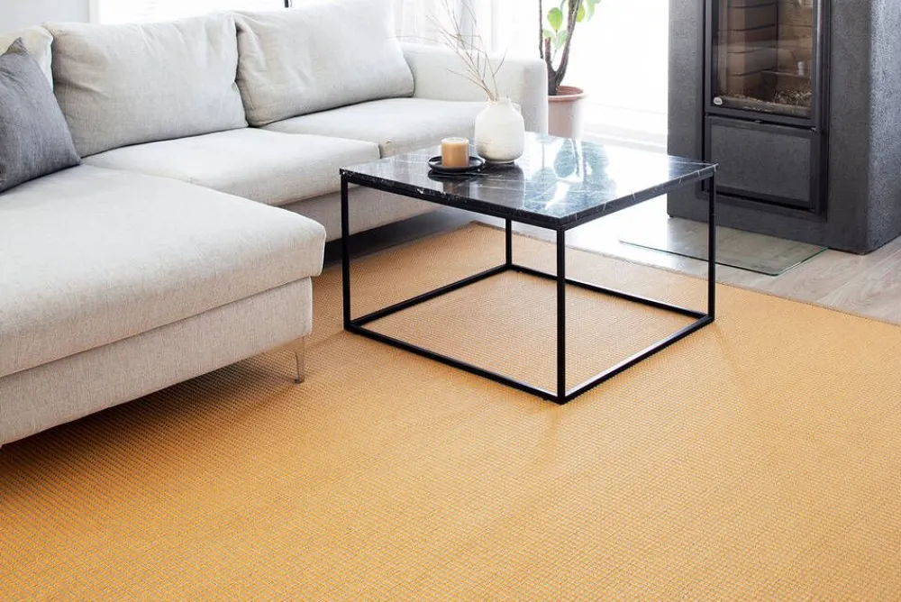 VM-Carpet Lyyra 71 keltainen, 200*300 cm, kantti 41