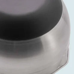 keittiökulho 24 cm/5,1 l silikonipohjalla*WMF Hot