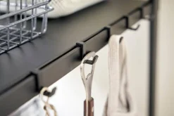 Yamazaki hylly Tower 3 tasoa musta