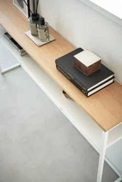 Hot Yamazaki konsolipöytä Tower hyllyllä valkoinen