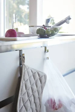 koukut kaapinoveen musta*Yamazaki Discount