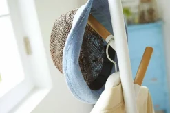 Online Yamazaki pystynaulakko valkoinen