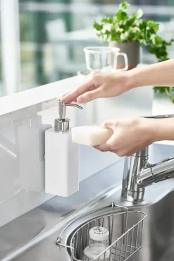 Outlet Yamazaki saippua-annostelija Tower valkoinen