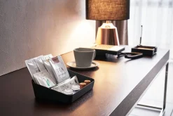 Sale Yamazaki säilytyslokero musta