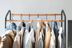 vaaterekki pyörillä Tower musta*Yamazaki Online