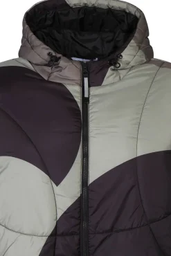 takki Tinley*Zhenzi New