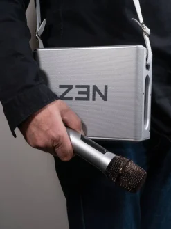 karaokekaiutin Party B10 ja mikrofonit*Z3N Outlet